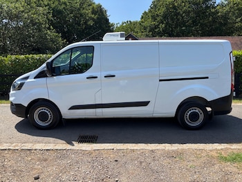 Used Ford Transit Custom 2022 for sale - 78982621: Photo