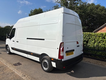Used Renault Master 2023 for sale - 79387534: Photo