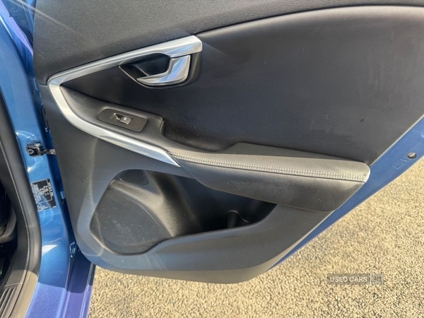 Used Volvo V40 2017 for sale - 78048661: Photo 17