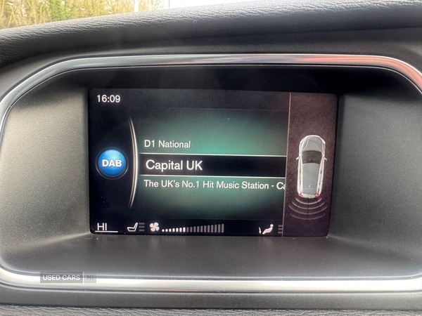 Used Volvo V40 2017 for sale - 78048661: Photo 31