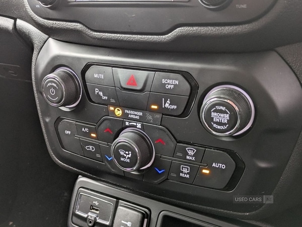 Used Jeep Renegade 2020 for sale - 76338024: Photo 17