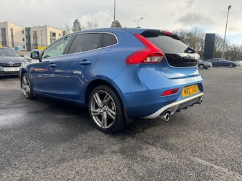 Used Volvo V40 2017 for sale - 78241276: Photo