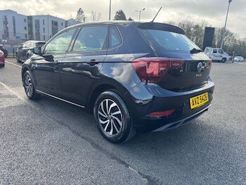 Used Volkswagen Polo 2023 for sale - 78241231: Photo