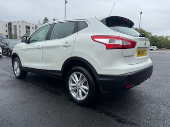 Used Nissan Qashqai 2017 for sale - 78524802: Photo