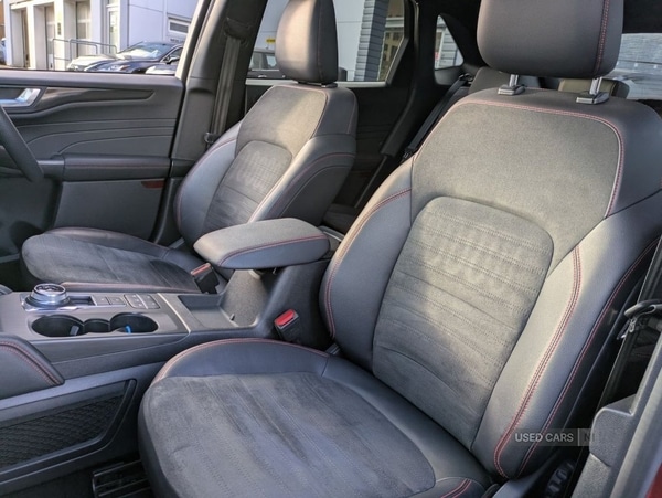 Used Ford Kuga 2022 for sale - 76702883: Photo 9