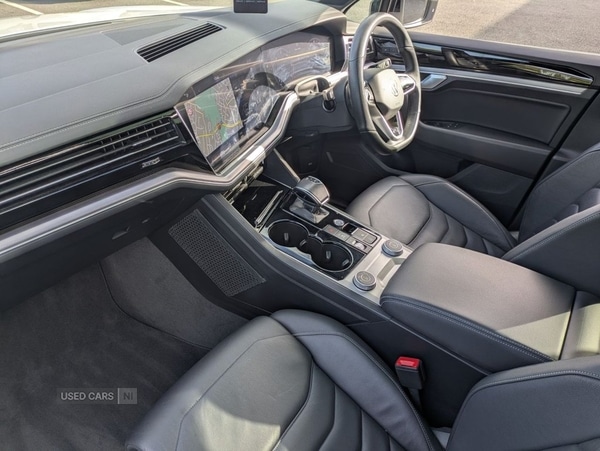 Used Volkswagen Touareg 2022 for sale - 76228353: Photo 8