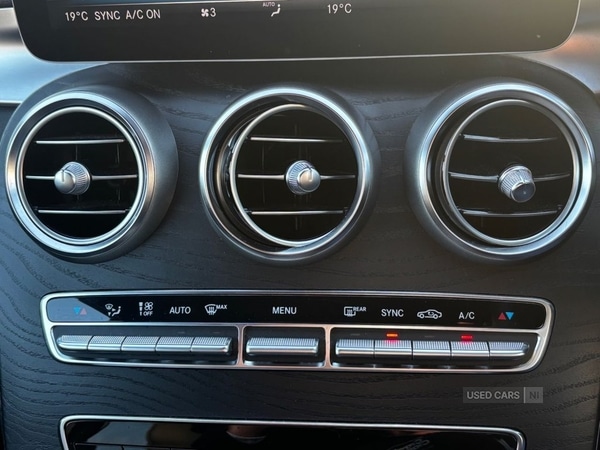 Used Mercedes-Benz C Class 2019 for sale - 76702908: Photo 12