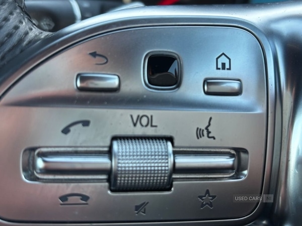 Used Mercedes-Benz C Class 2019 for sale - 76702908: Photo 17