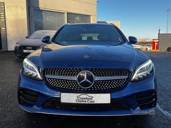 Used Mercedes-Benz C Class 2019 for sale - 76702908: Photo 2