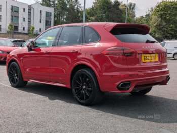Used Porsche Cayenne 2015 for sale - 74759257: Photo