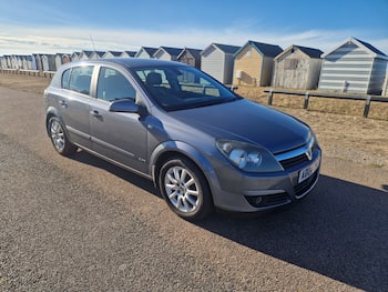 Used Vauxhall Astra 2004 for sale - 79661400: Photo