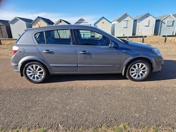 Used Vauxhall Astra 2004 for sale - 79661400: Photo