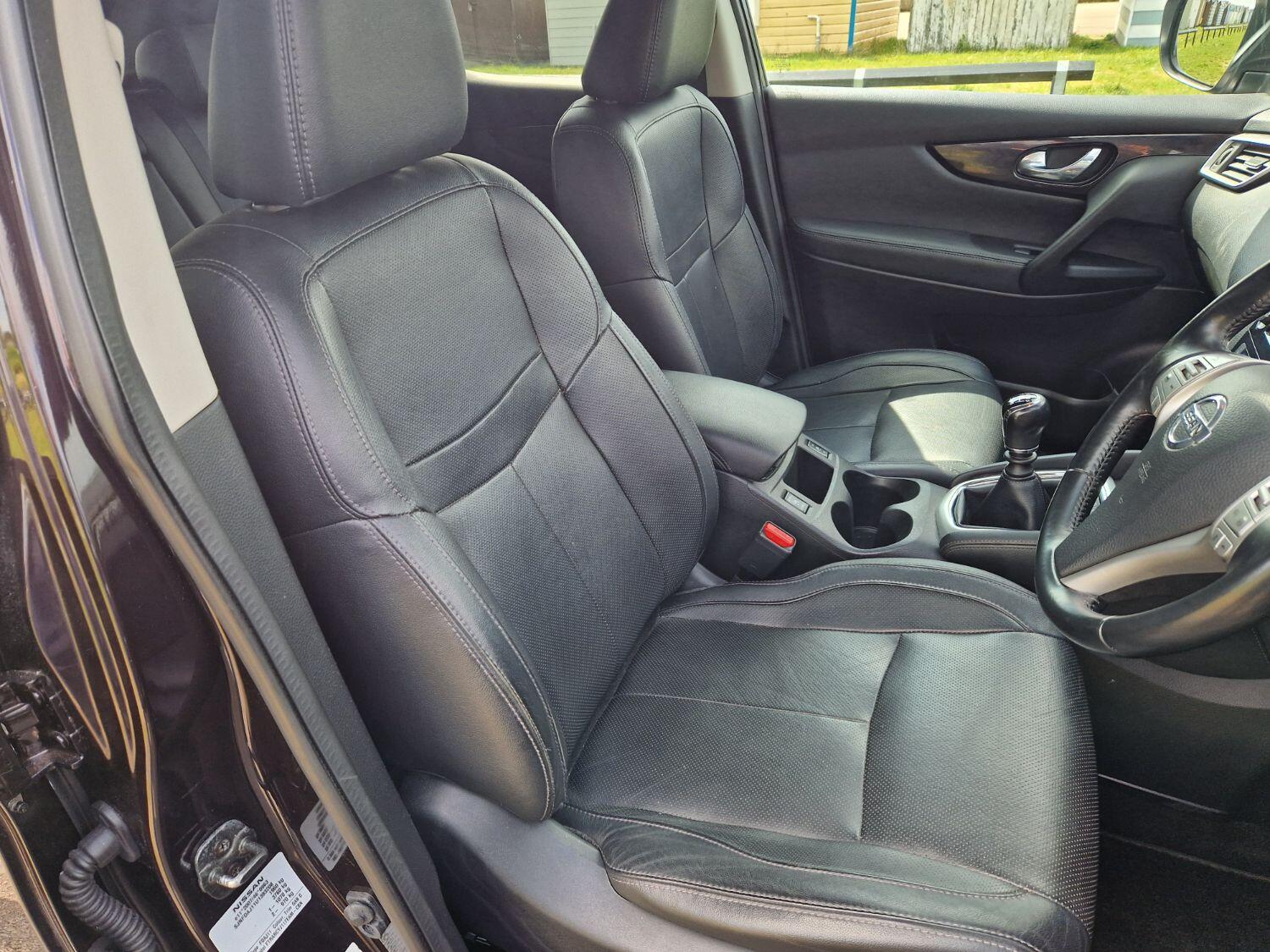 Used Nissan Qashqai 2015 for sale - 76794155: Photo 11