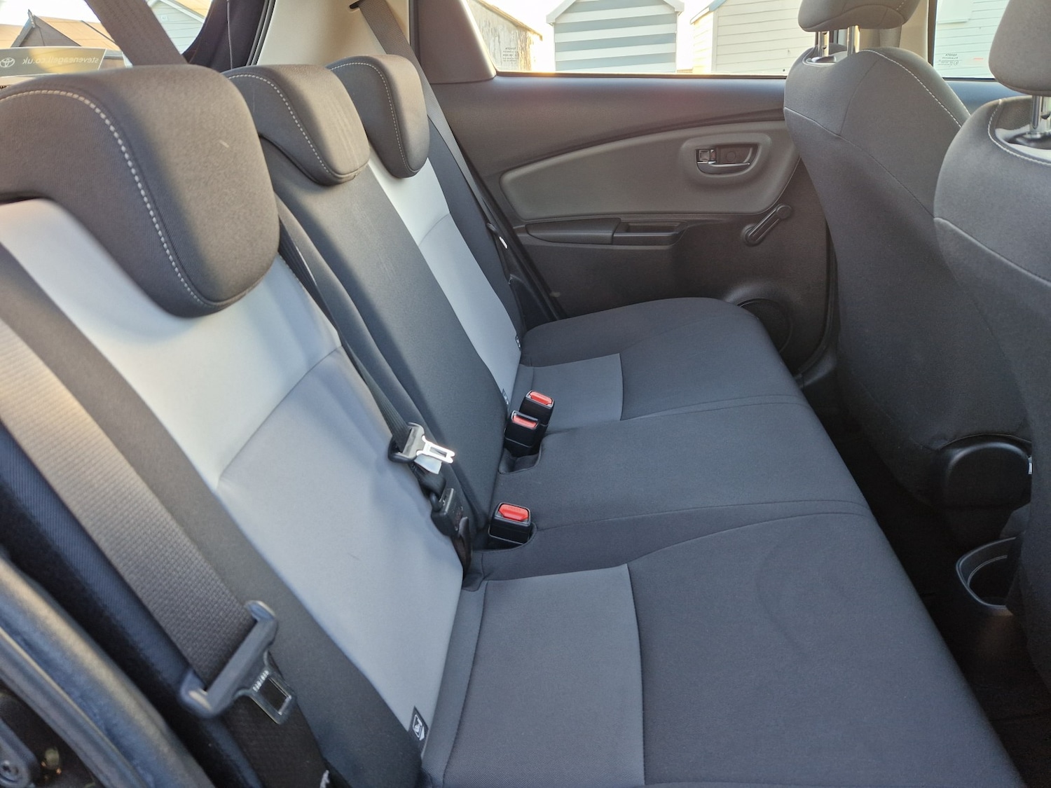 Used Toyota Yaris 2019 for sale - 76656160: Photo 15