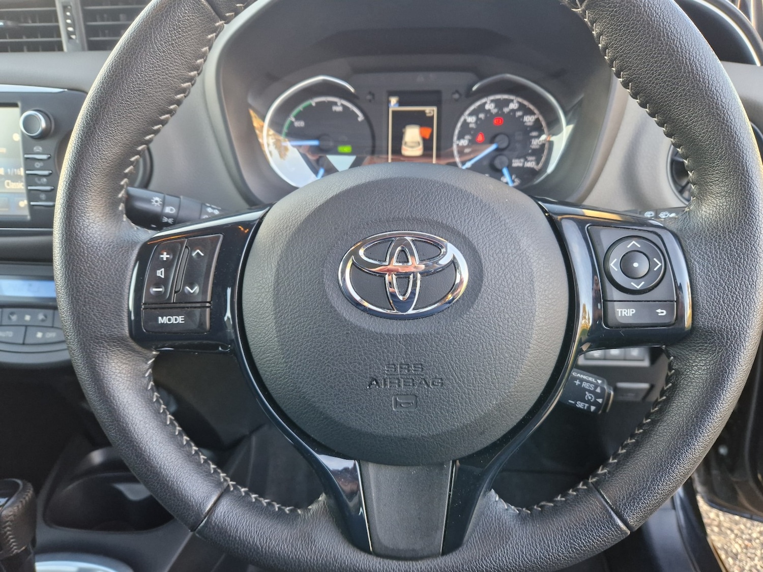 Used Toyota Yaris 2019 for sale - 76656160: Photo 22