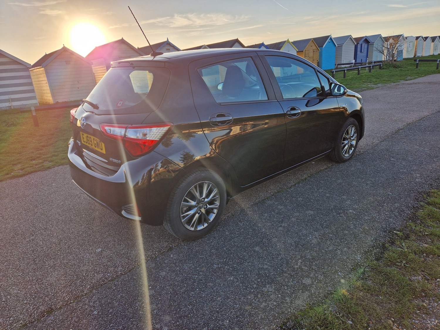 Used Toyota Yaris 2019 for sale - 76656160: Photo 4