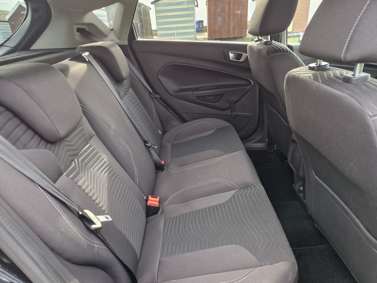 Used Ford Fiesta 2015 for sale - 76418393: Photo 13