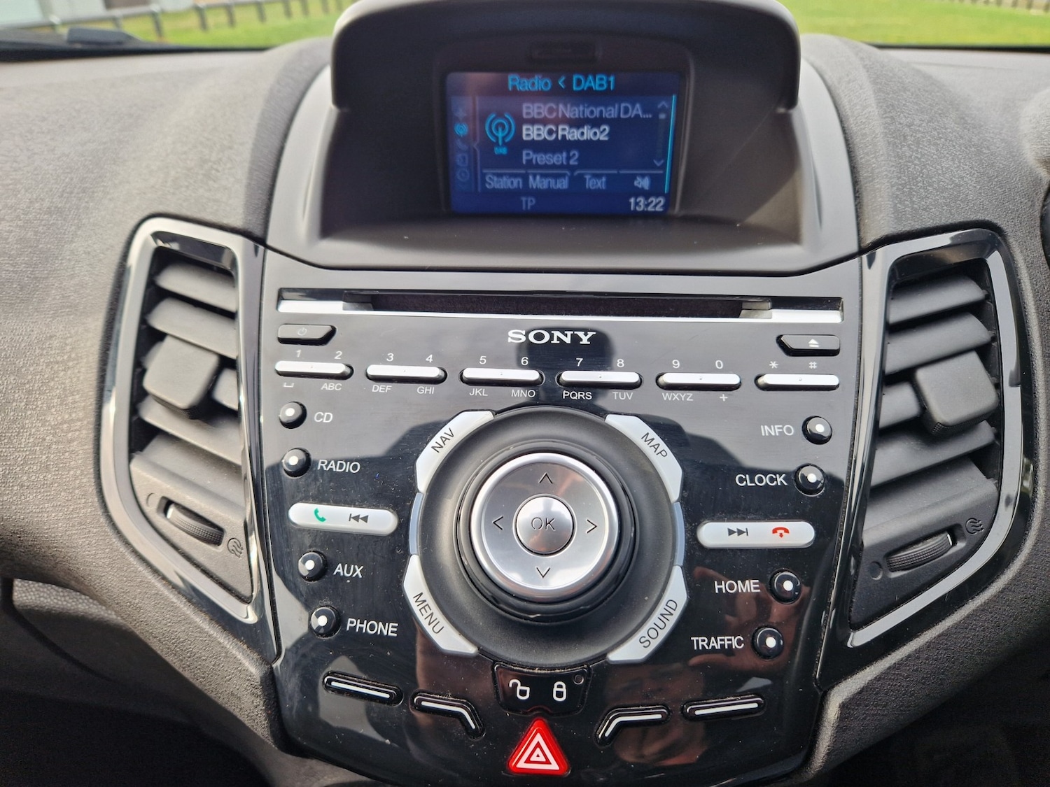 Used Ford Fiesta 2015 for sale - 76418393: Photo 20