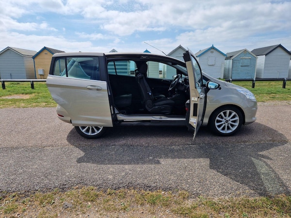 Used Ford B-MAX 2015 for sale - 74356966: Photo 4