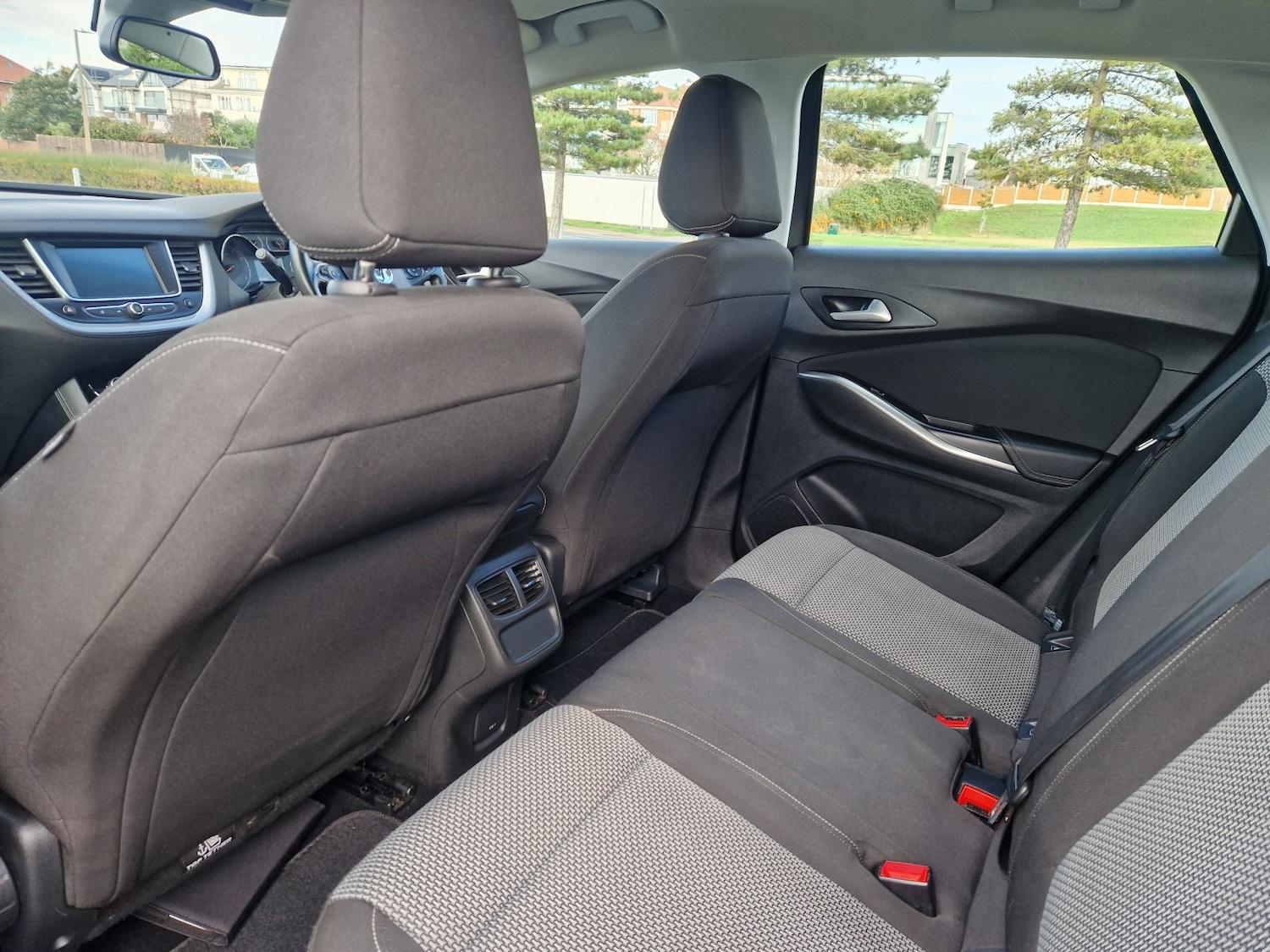 Used Vauxhall Grandland X 2018 for sale - 76769863: Photo 14