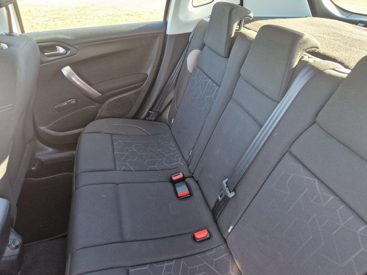 Used Peugeot 2008 2014 for sale - 76794154: Photo 15