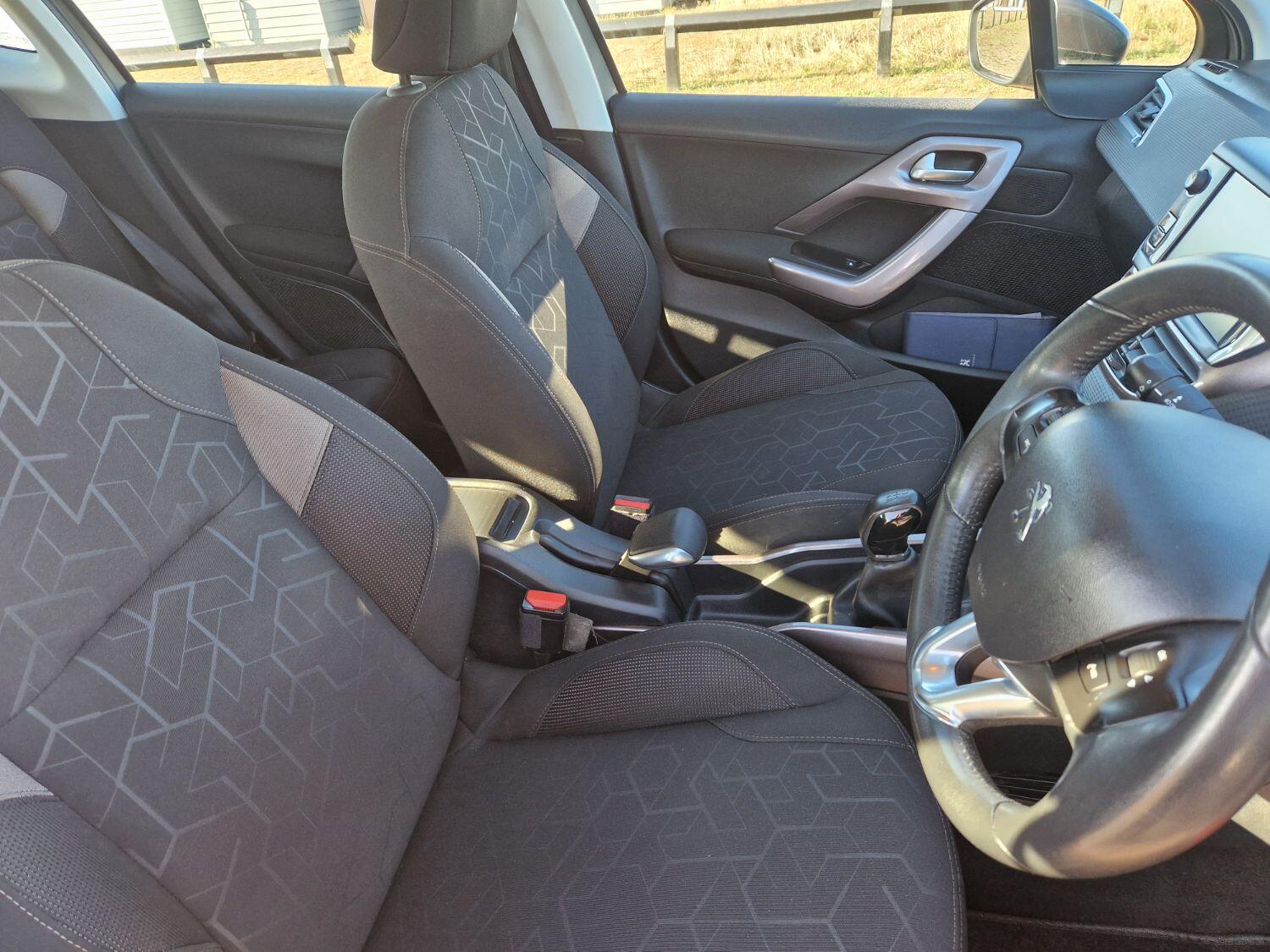 Used Peugeot 2008 2014 for sale - 76794154: Photo 21