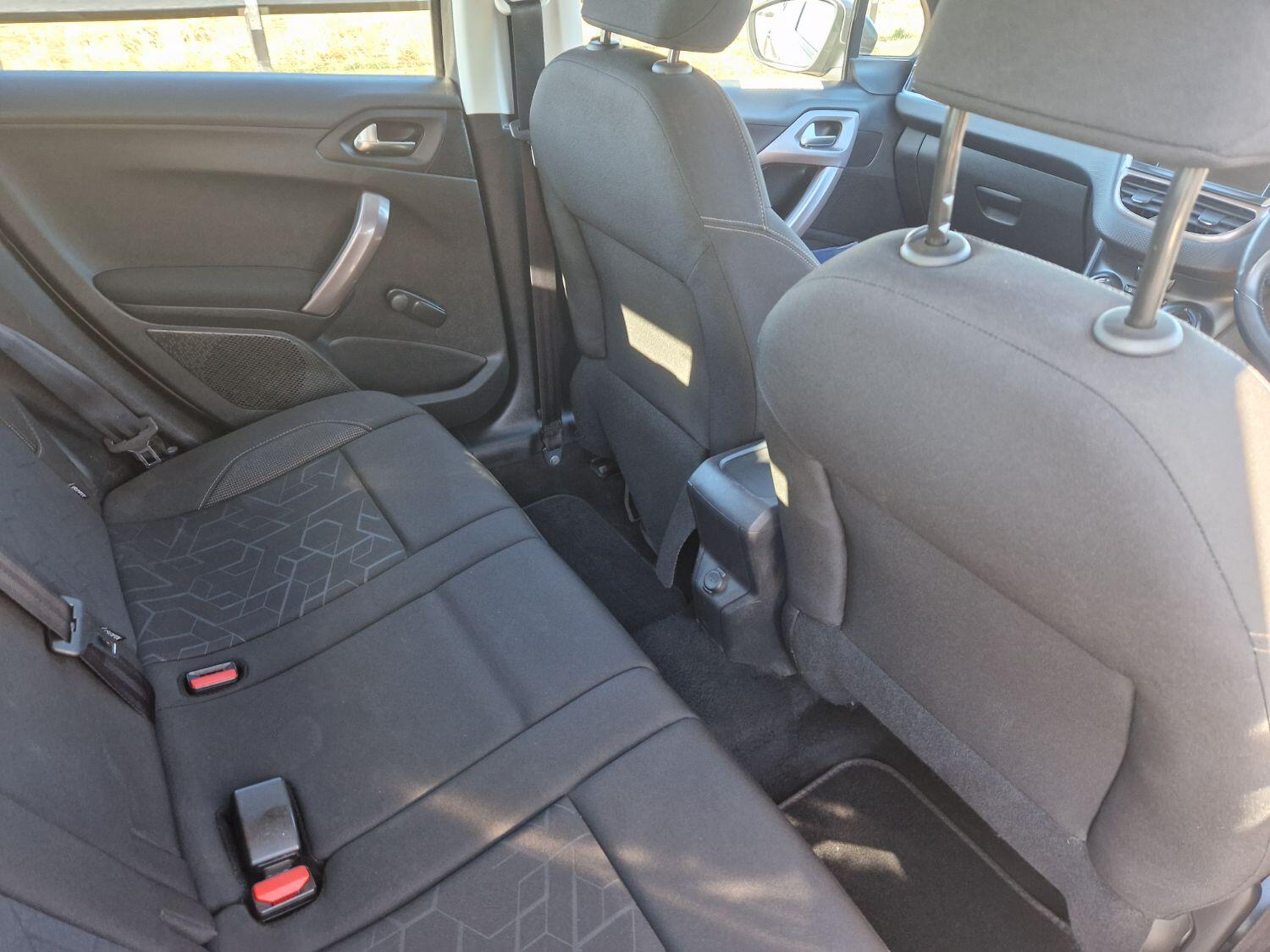 Used Peugeot 2008 2014 for sale - 76794154: Photo 22