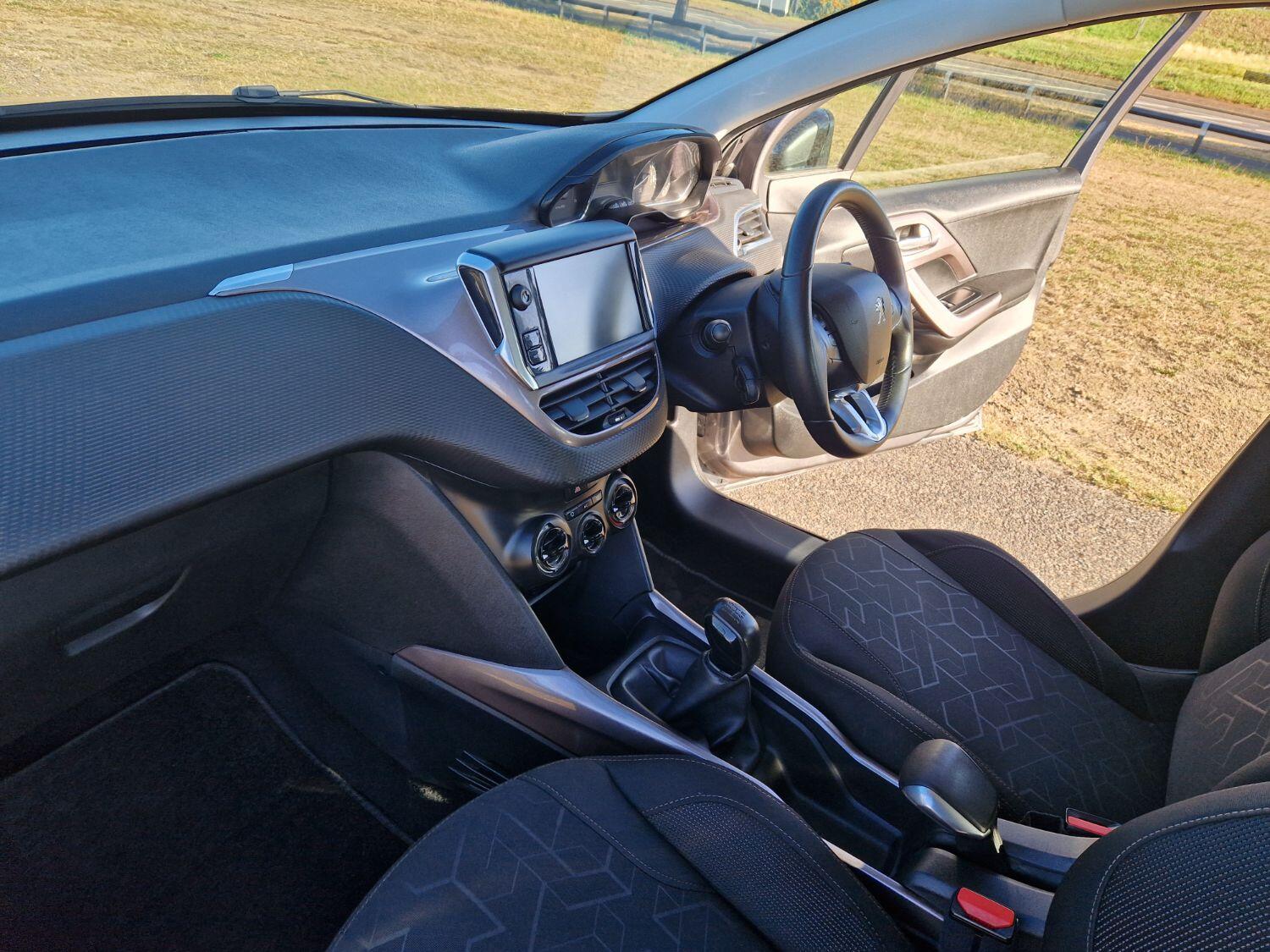 Used Peugeot 2008 2014 for sale - 76794154: Photo 25