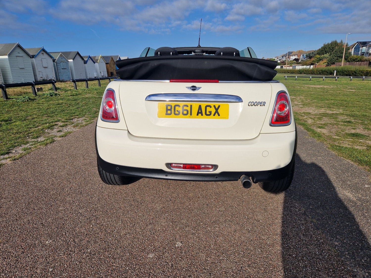 Used MINI Convertible 2011 for sale - 76273296: Photo 8
