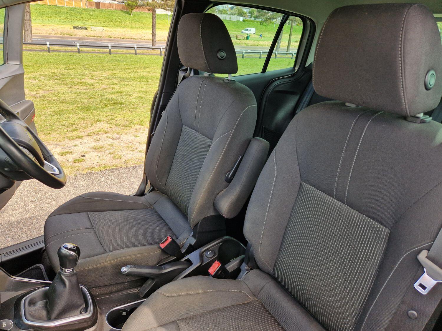 Used Ford B-MAX 2015 for sale - 76794157: Photo 12