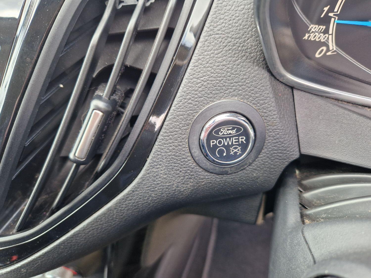 Used Ford B-MAX 2015 for sale - 76794157: Photo 24