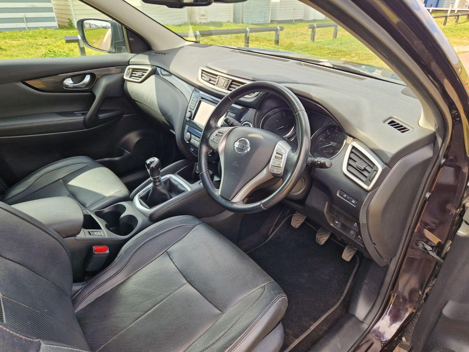 Used Nissan Qashqai 2015 for sale - 77464648: Photo 10