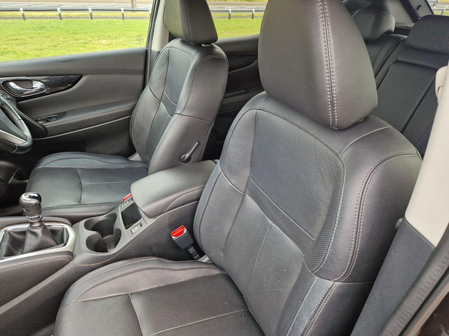 Used Nissan Qashqai 2015 for sale - 77464648: Photo 13