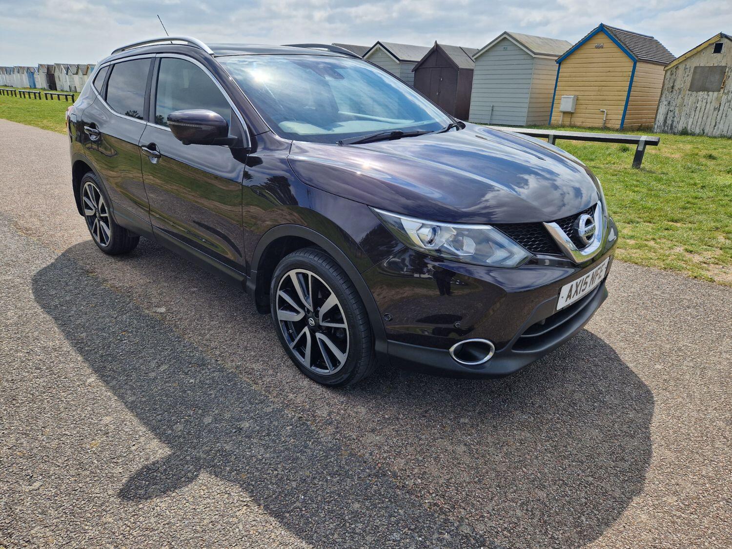 Used Nissan Qashqai 2015 for sale - 77464648: Photo 2