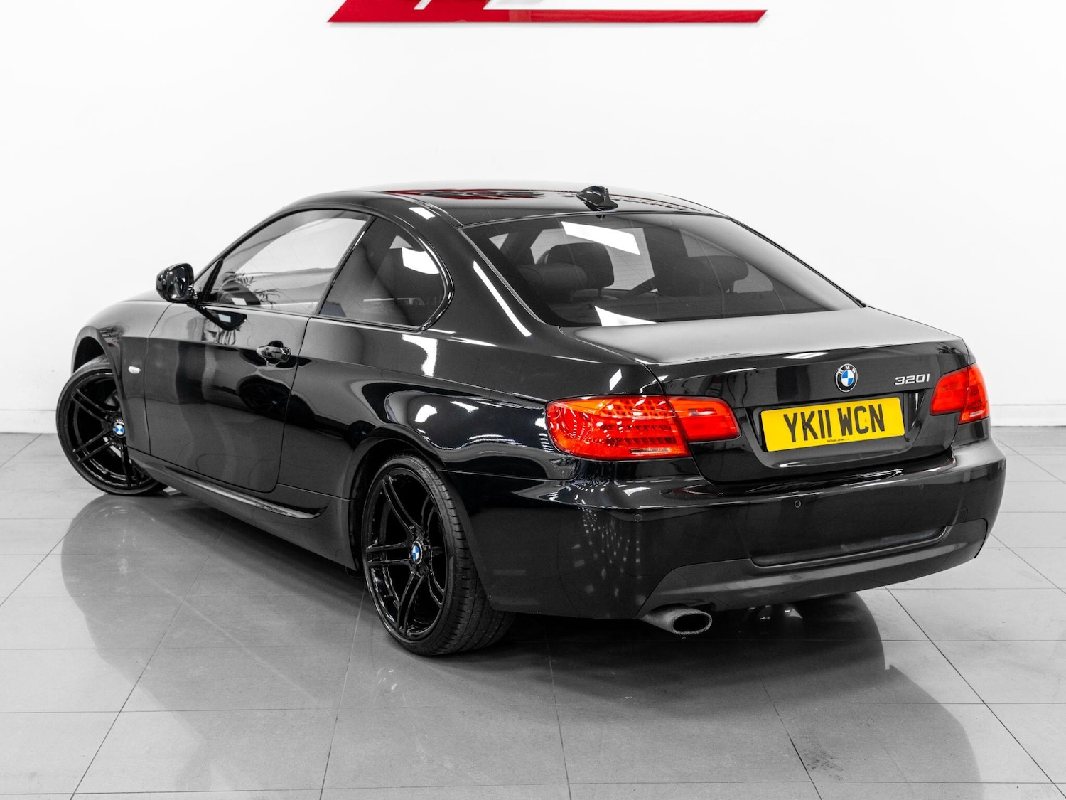 Used BMW 3 Series 2011 for sale - 76965026: Photo 10