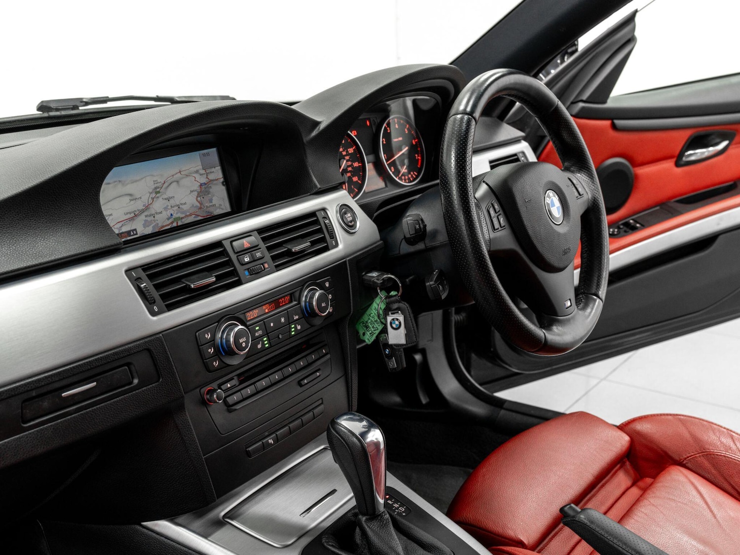 Used BMW 3 Series 2011 for sale - 76965026: Photo 34