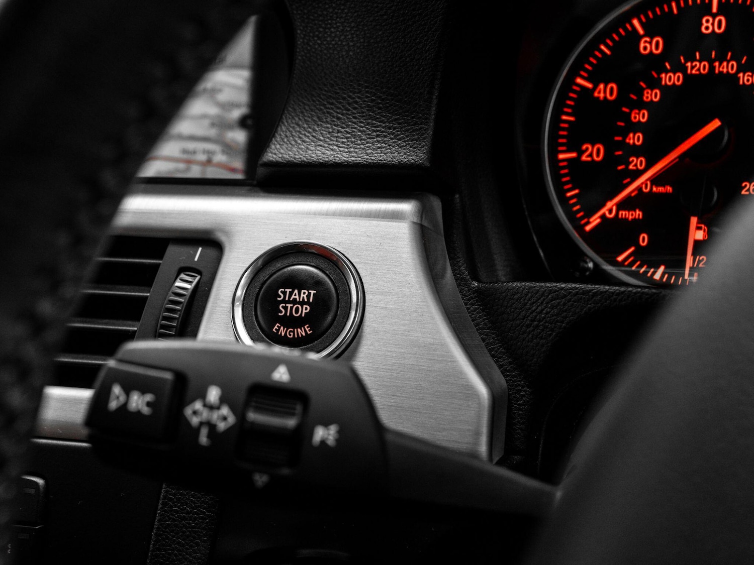 Used BMW 3 Series 2011 for sale - 76965026: Photo 41