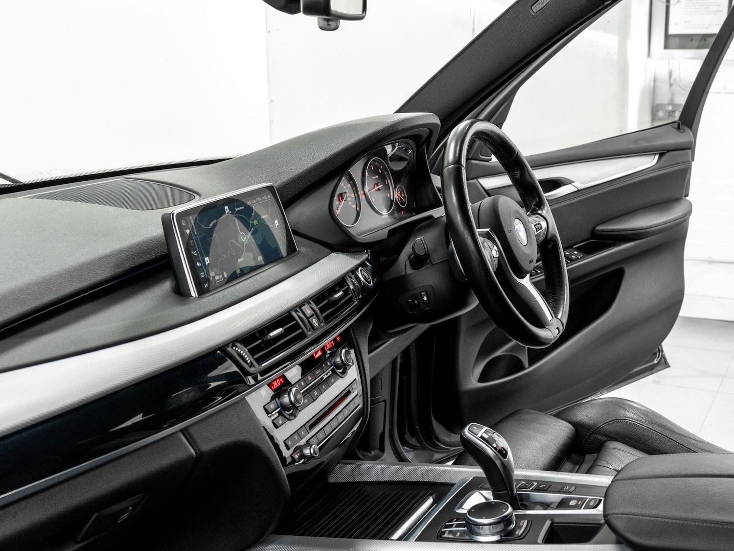 Used BMW X5 2017 for sale - 76658786: Photo 40