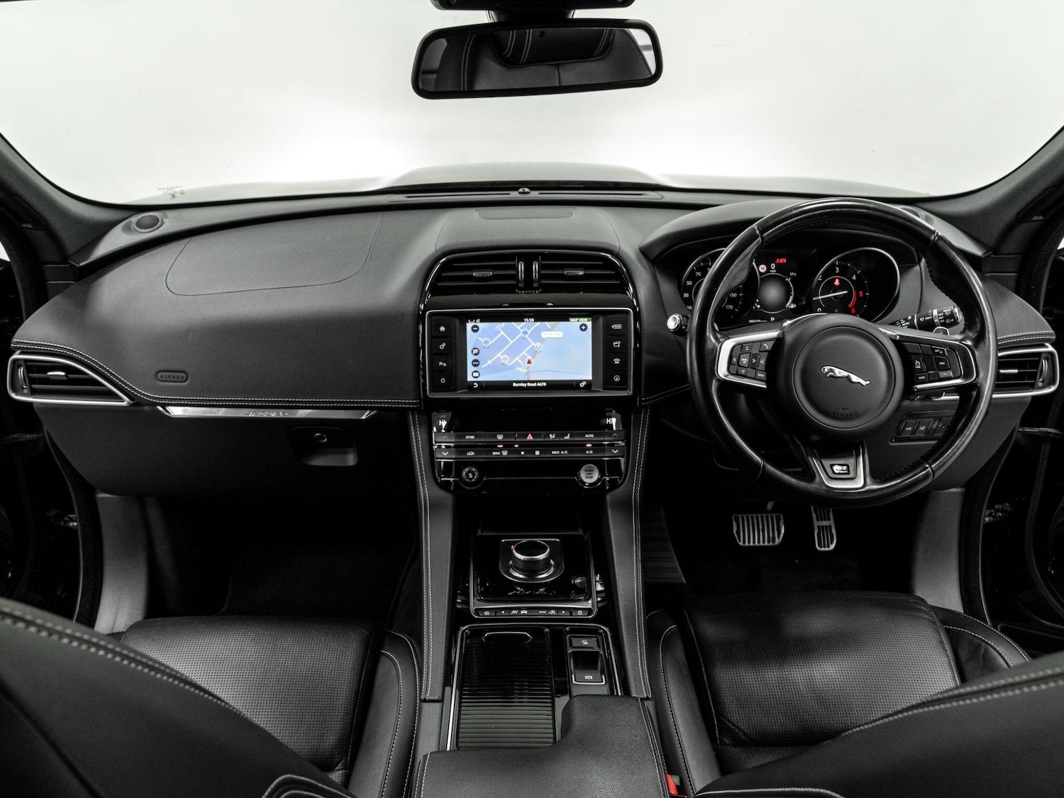 Used Jaguar F-Pace 2018 for sale - 76499723: Photo 20