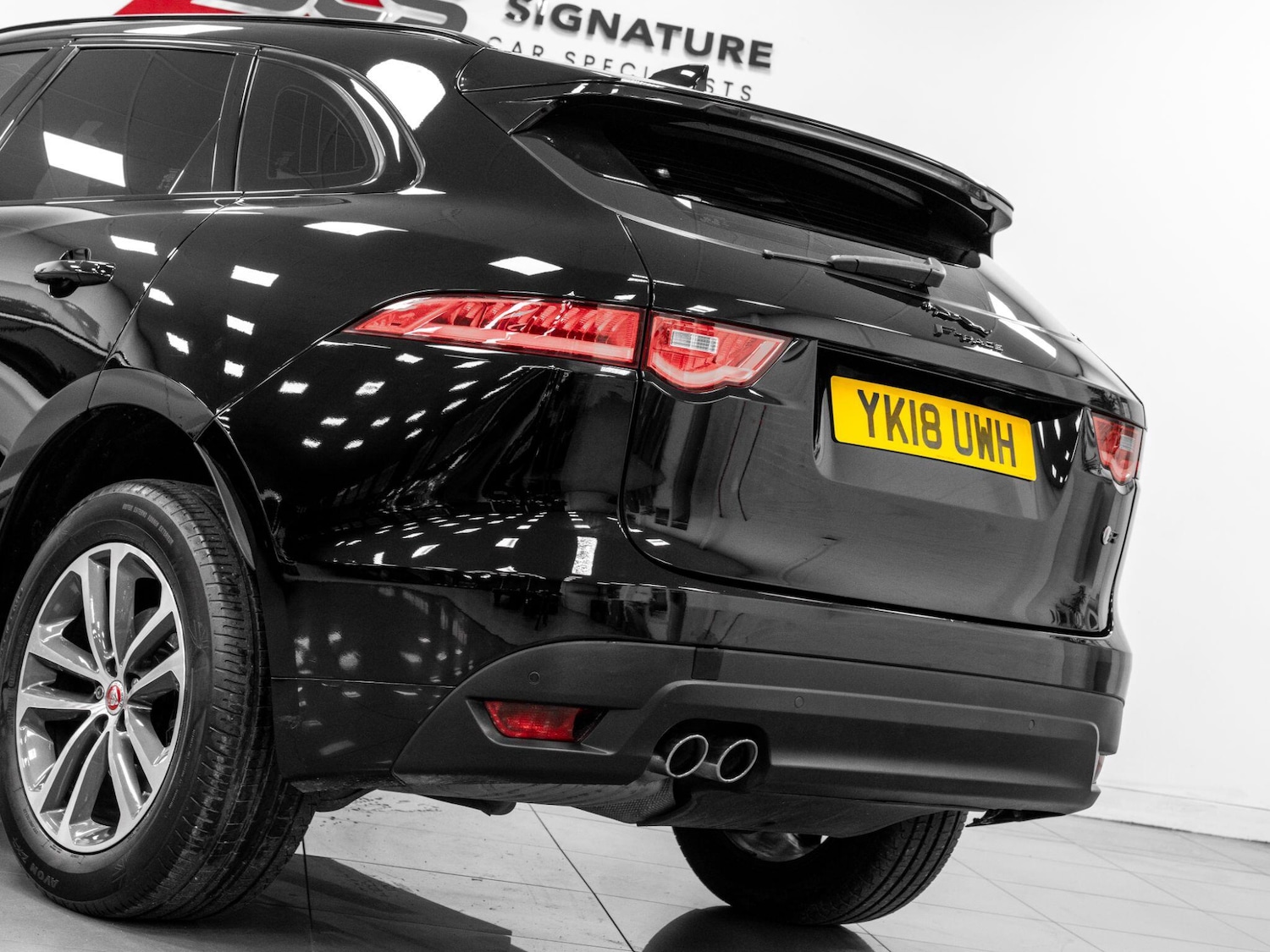 Used Jaguar F-Pace 2018 for sale - 76499723: Photo 35