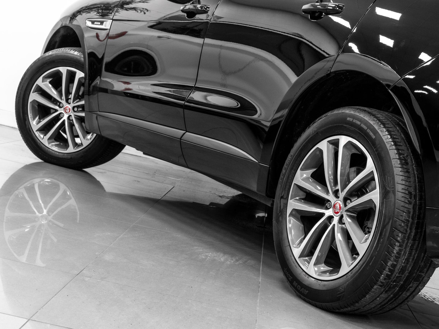 Used Jaguar F-Pace 2018 for sale - 76499723: Photo 36