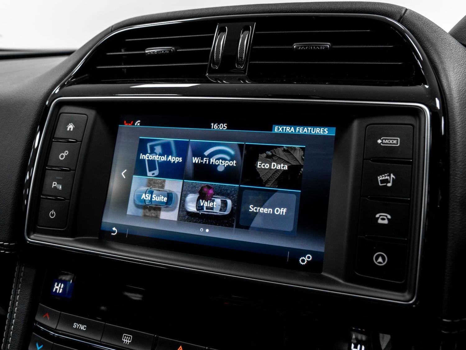 Used Jaguar F-Pace 2018 for sale - 76499723: Photo 50