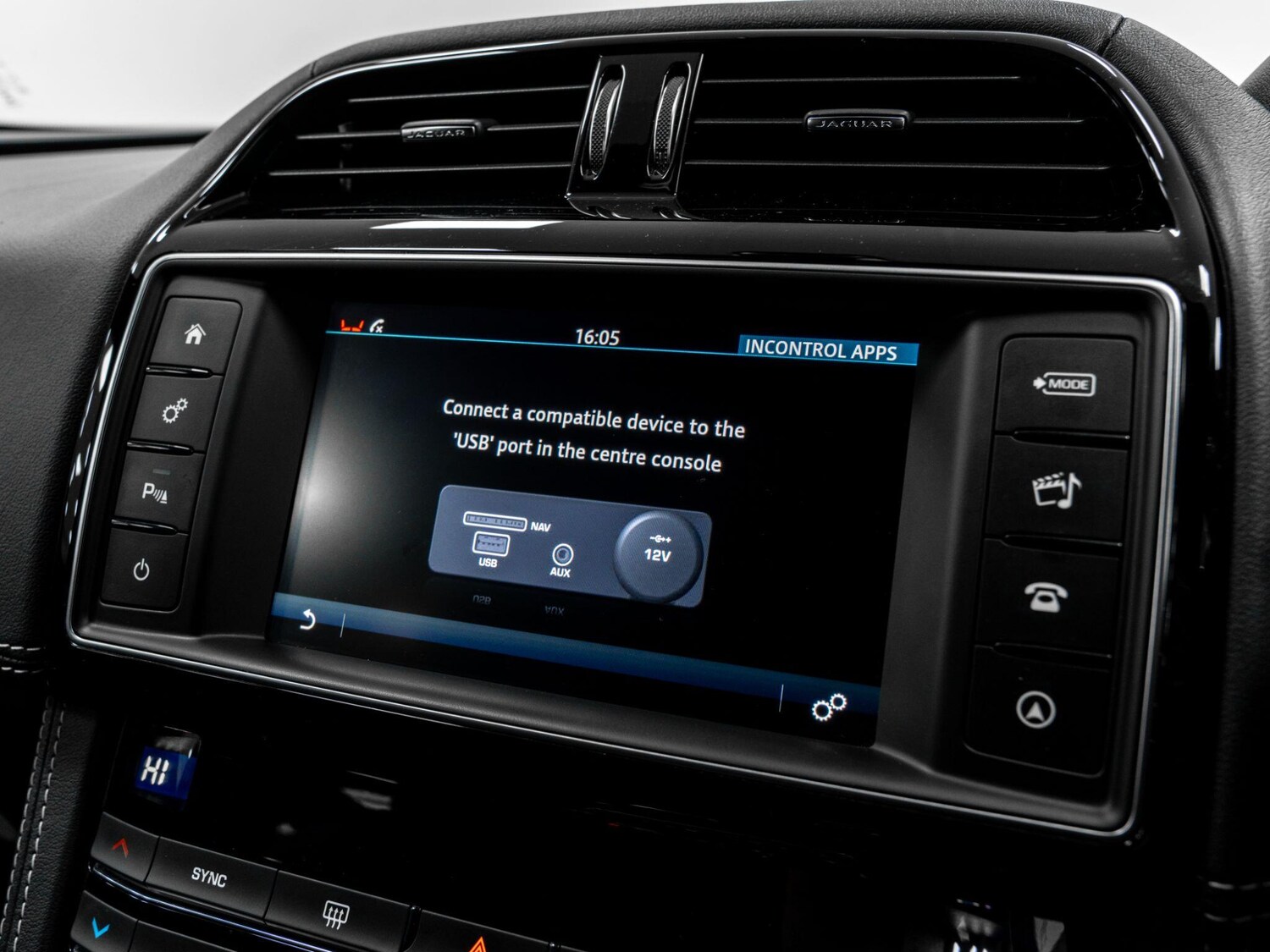 Used Jaguar F-Pace 2018 for sale - 76499723: Photo 54