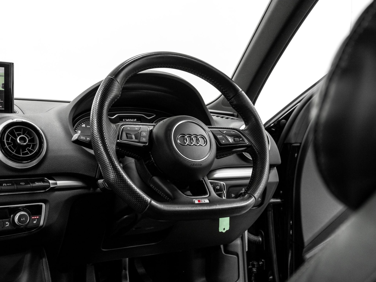 Used Audi A3 2017 for sale - 76472596: Photo 21