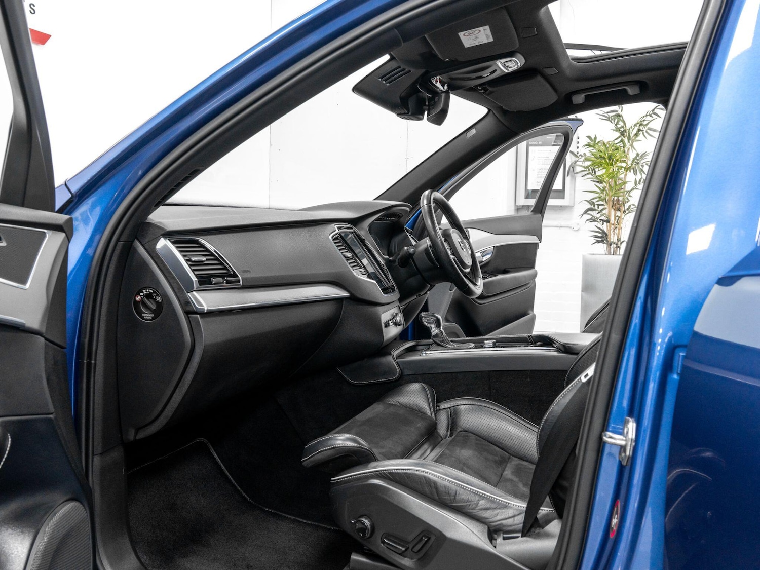 Used Volvo XC90 2018 for sale - 77156300: Photo 18