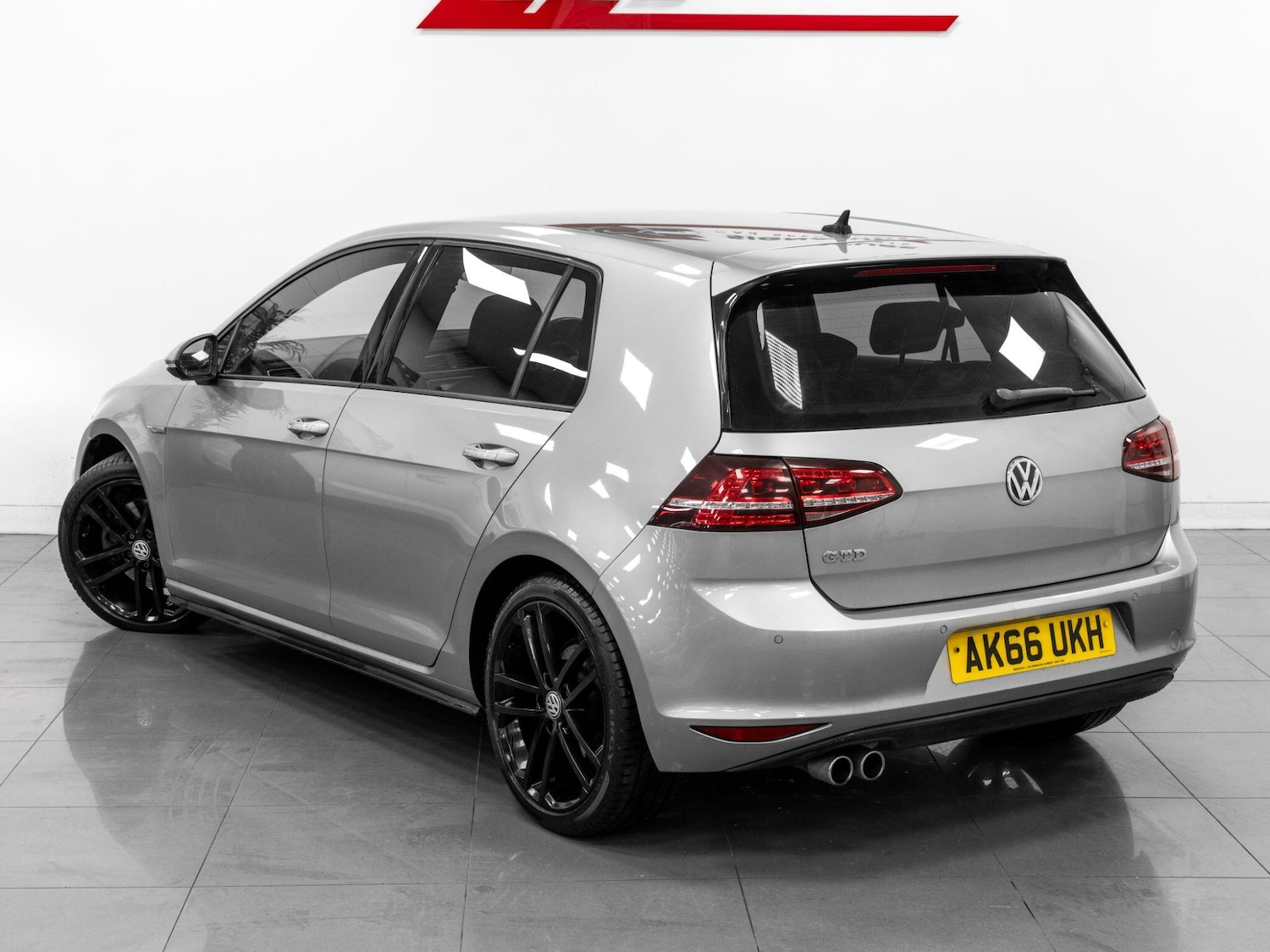 Used Volkswagen Golf 2016 for sale - 76850256: Photo 10