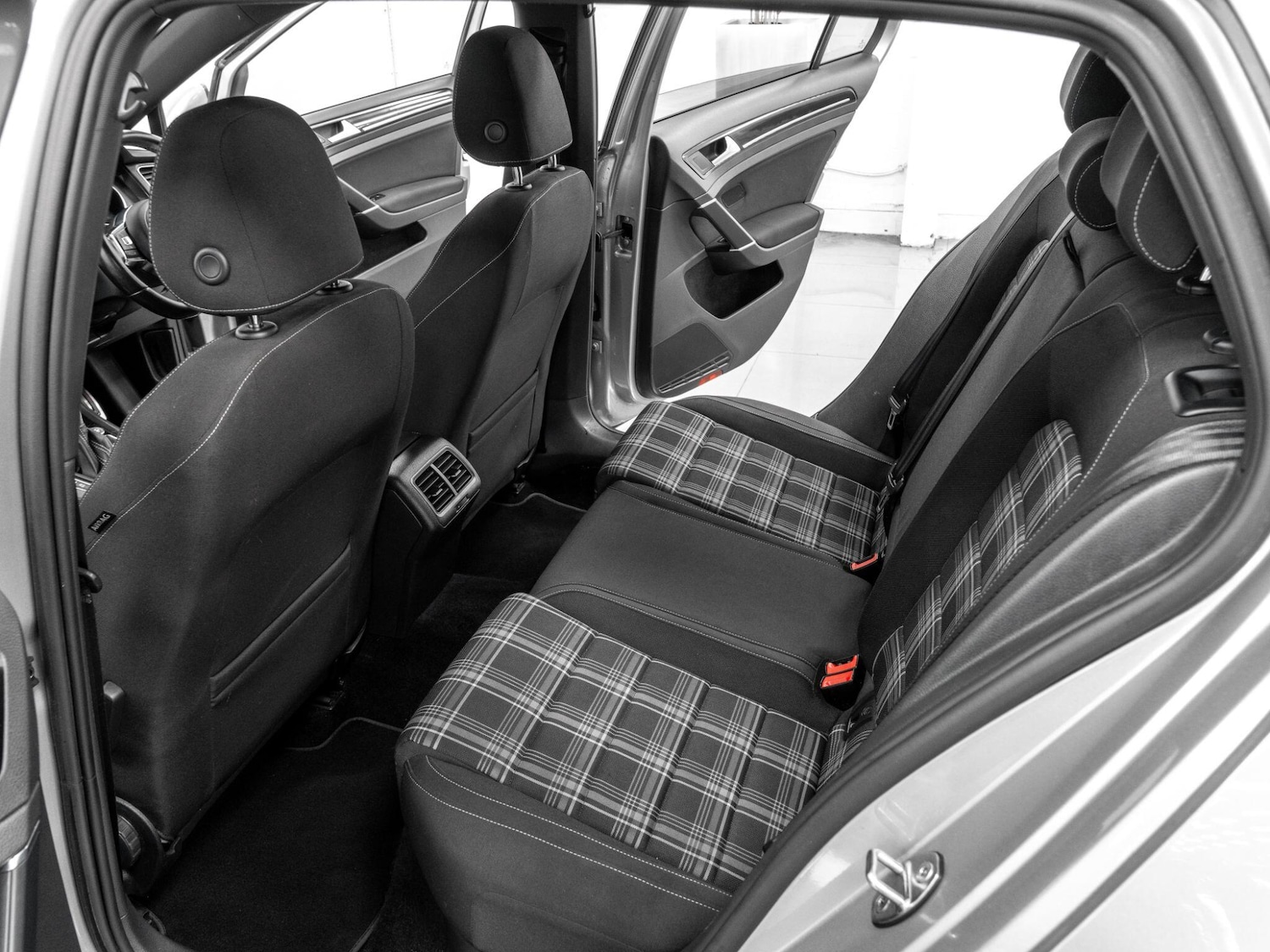 Used Volkswagen Golf 2016 for sale - 76850256: Photo 25