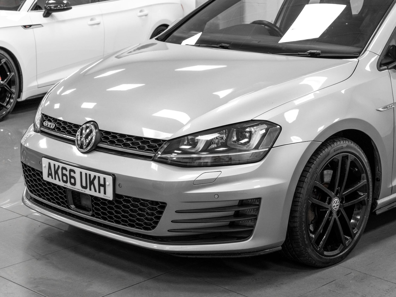 Used Volkswagen Golf 2016 for sale - 76850256: Photo 35