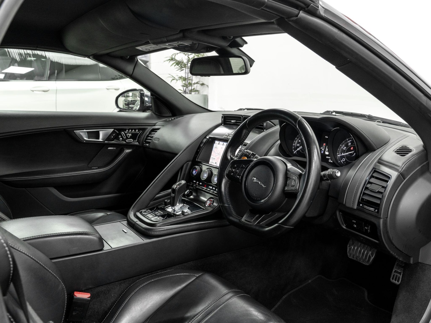 Used Jaguar F-Type 2013 for sale - 78203803: Photo 21