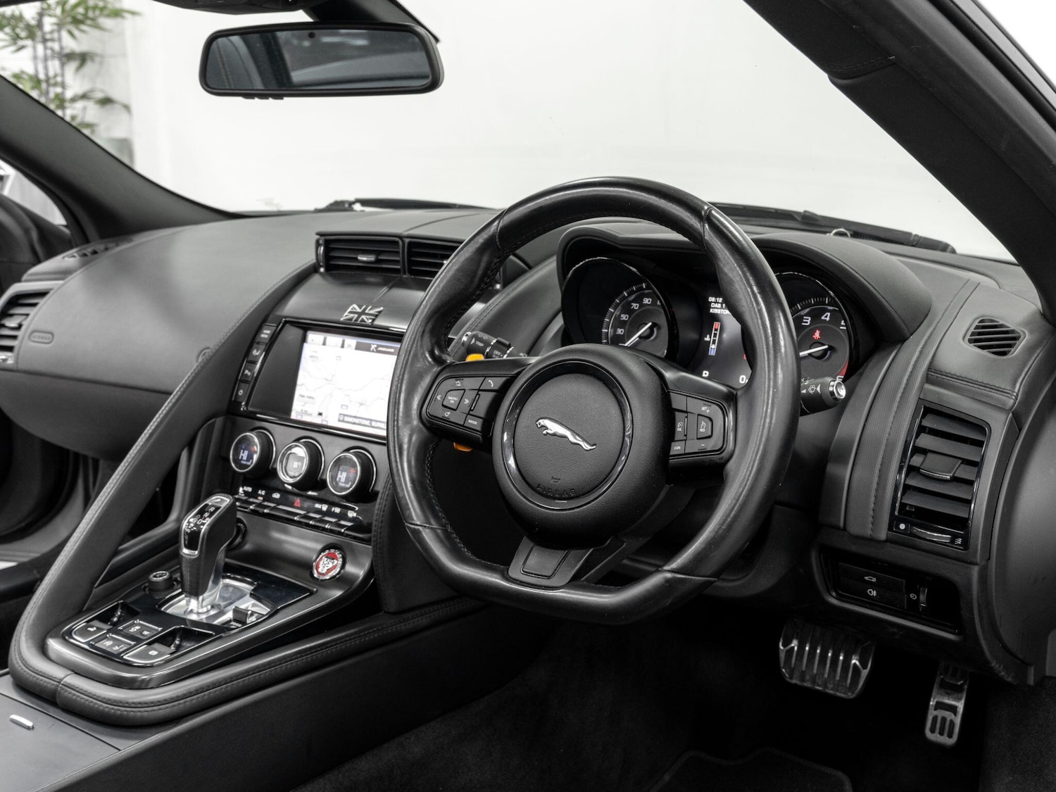 Used Jaguar F-Type 2013 for sale - 78203803: Photo 34